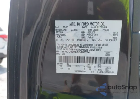 2010 Ford Escape Xlt z USA, uszkodzony, nr VIN 1FMCU0D75AKA30704